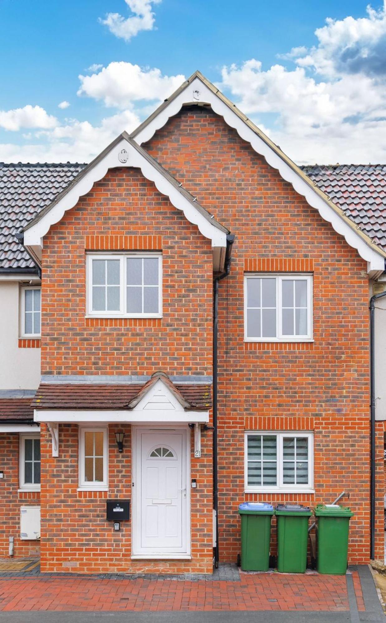 Stylish 3 Bedroom And Free Parking Thamesmead  Εξωτερικό φωτογραφία